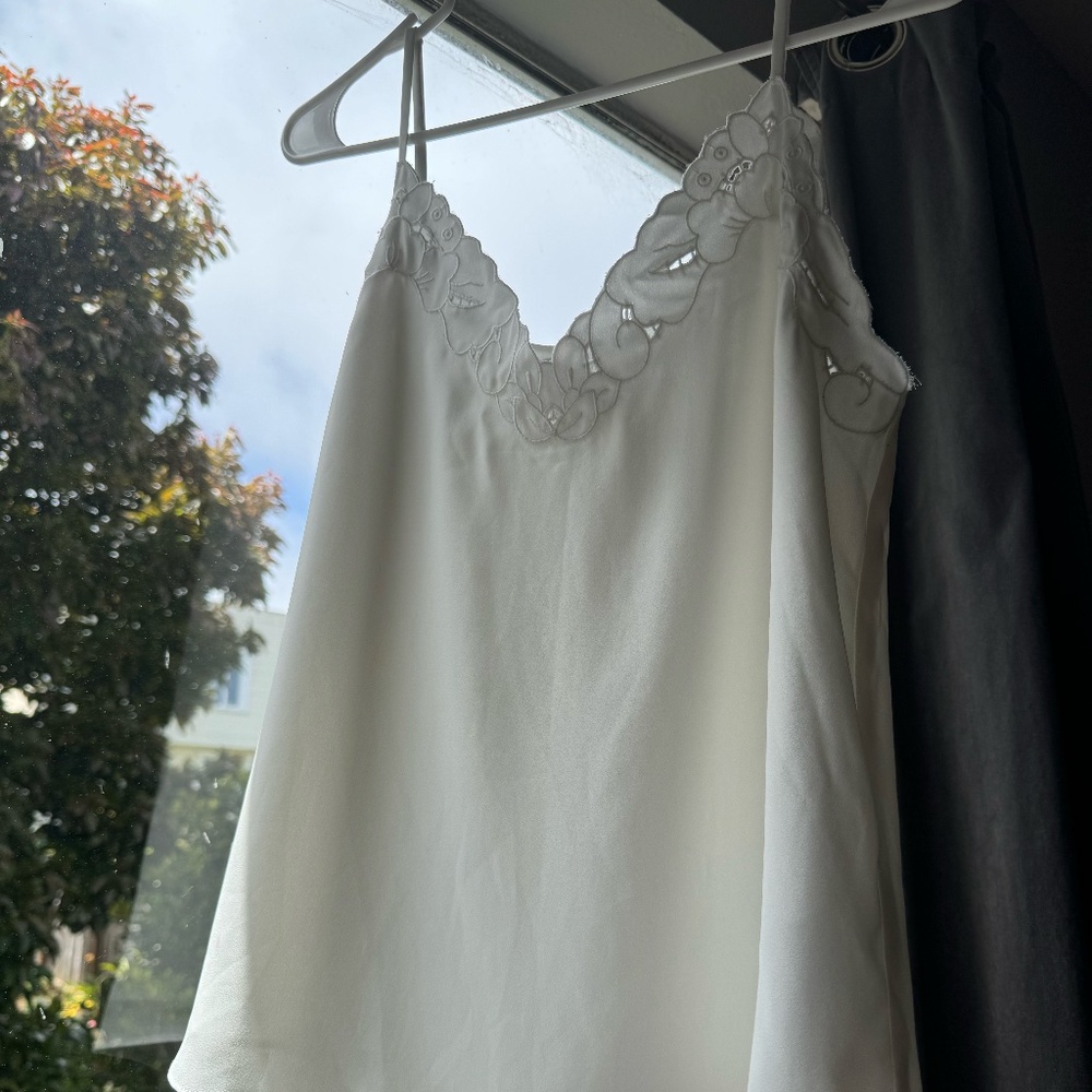 Babaton White Tank Lace Detail - Small - Aritzia